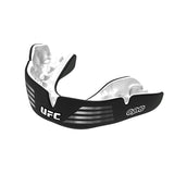 Opro fogvédő Instant Custom Fit UFC, fekete-ezüst-fehér