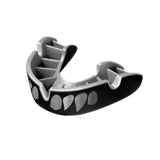 Opro fogvédő Silver Jawz, fekete-ezüst