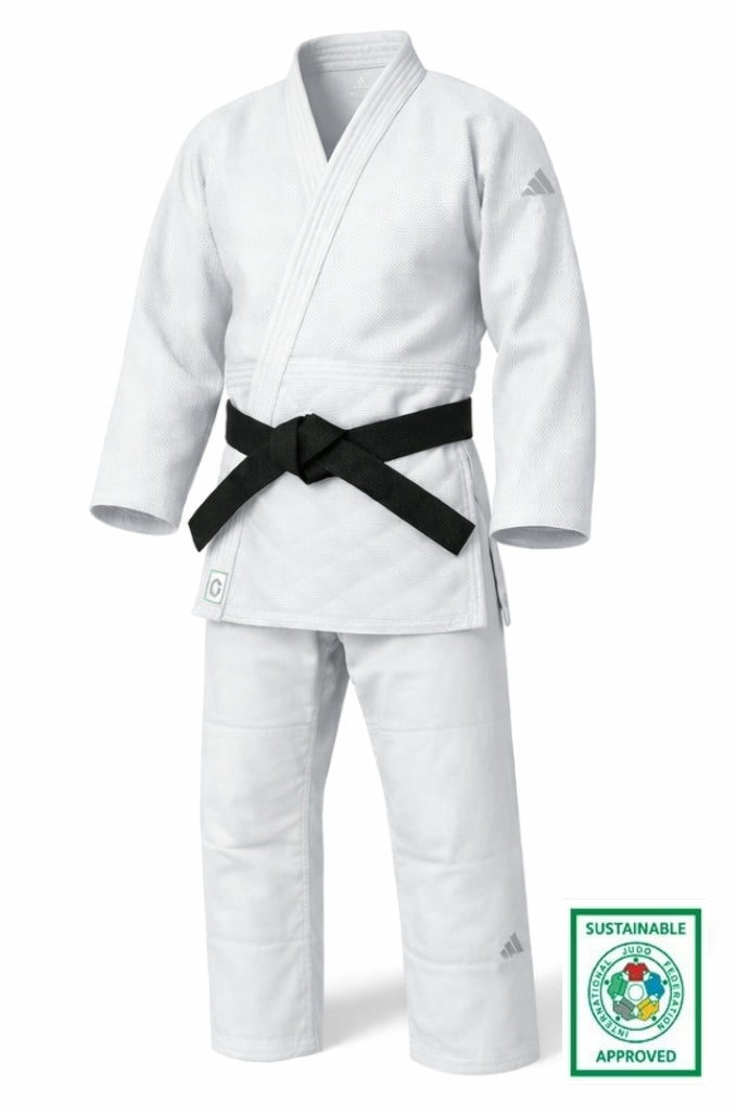 Adidas JU kimonó Champion III IJF normál szabású 750g logóval, fehér