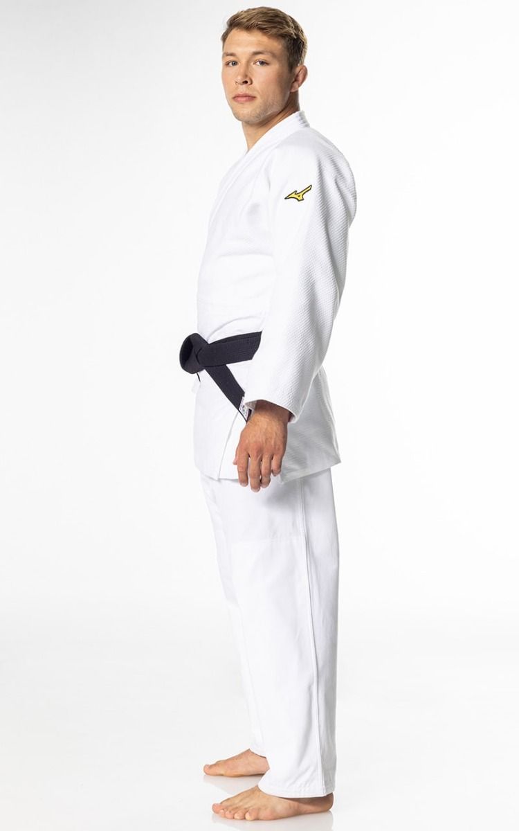 Mizuno JU kimonó Yusho III IJF 750g, fehér