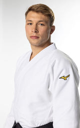 Mizuno JU kimonó Yusho III IJF 750g, fehér