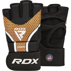 RDX grappling kesztyű Aura plus T-17, fekete-arany