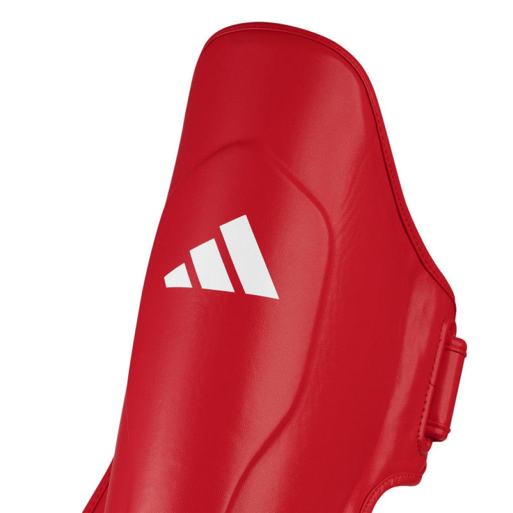 Adidas sípcsont és lábfejvédő Wako, piros